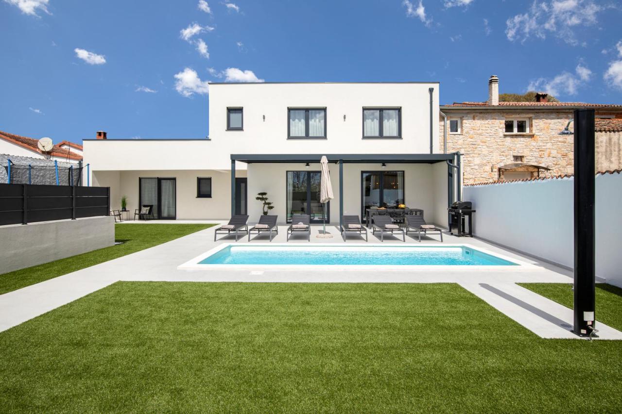 PUY Villa Artis מראה חיצוני תמונה